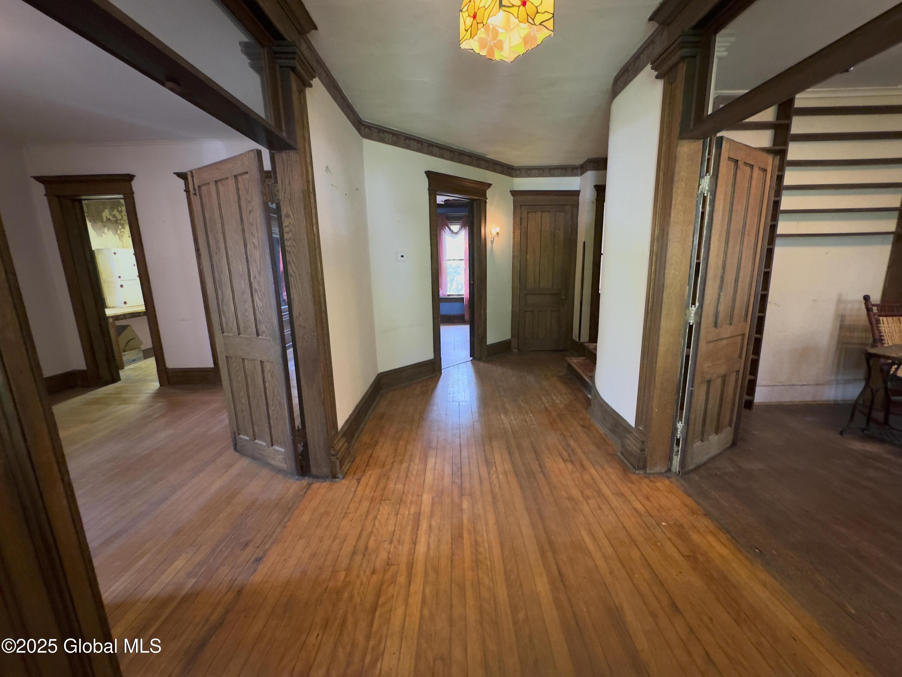 105 Seward Place, Schenectady, New York image 3