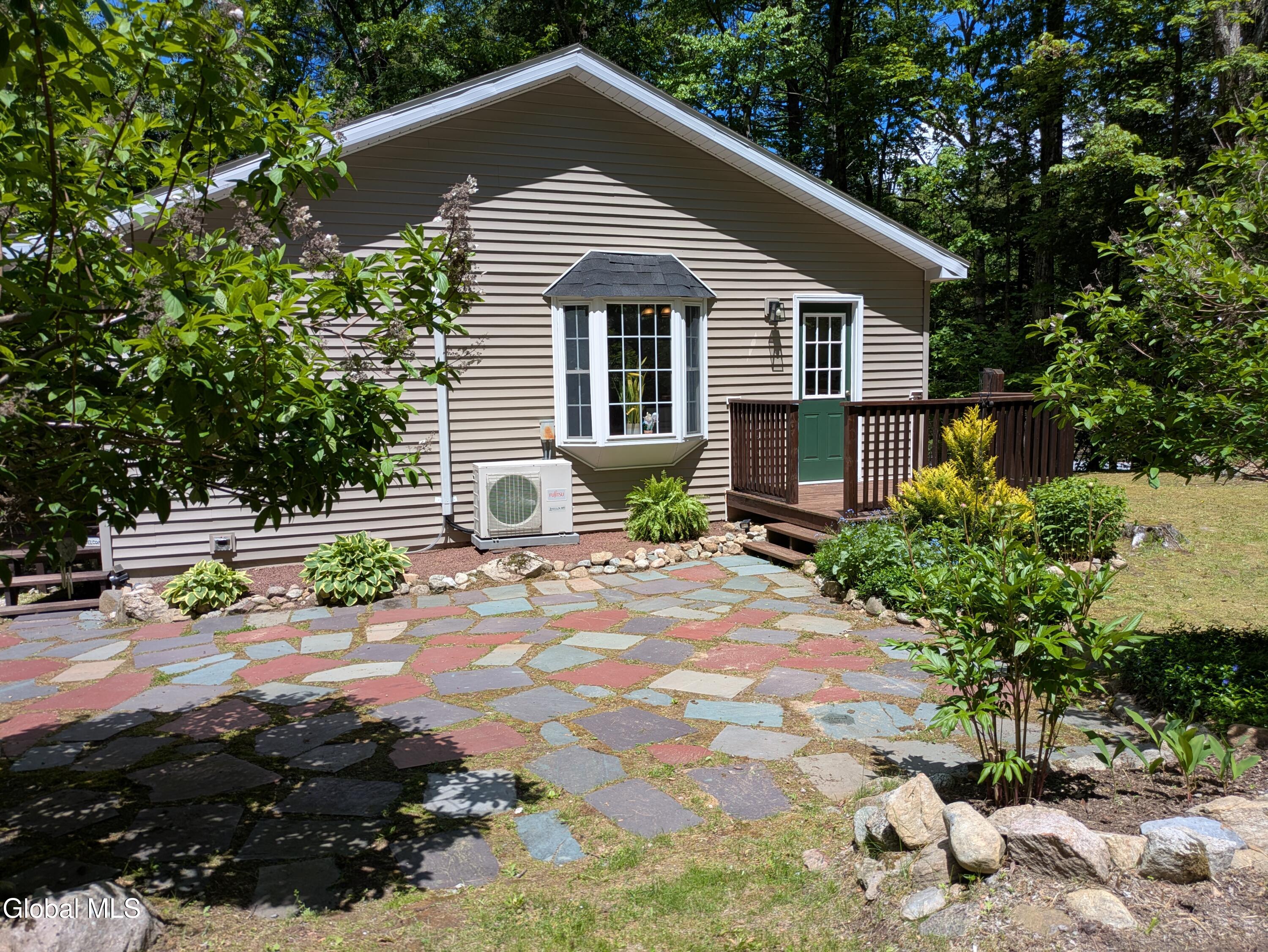 606 Goggins Road