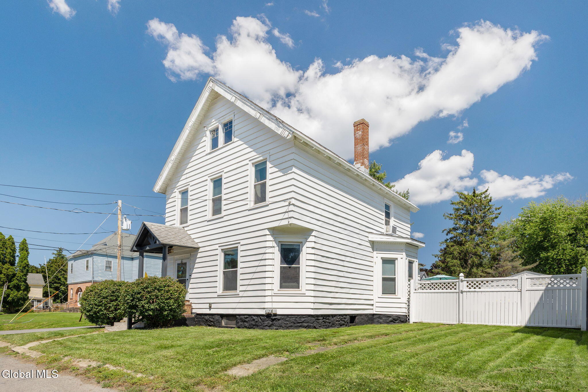 1256 Main Street