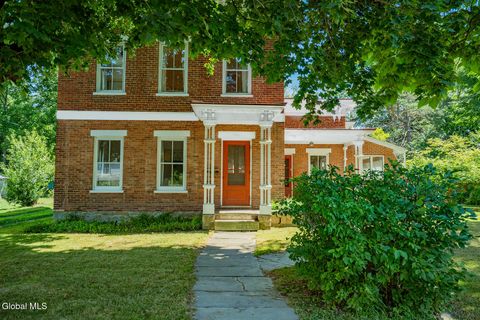 Homes For Sale - 8 North Park Street<br/> Cambridge, NY 12816