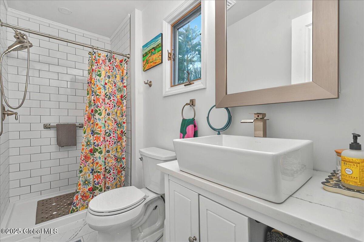 3 Stonegate Road, Ballston Lake, New York image 22