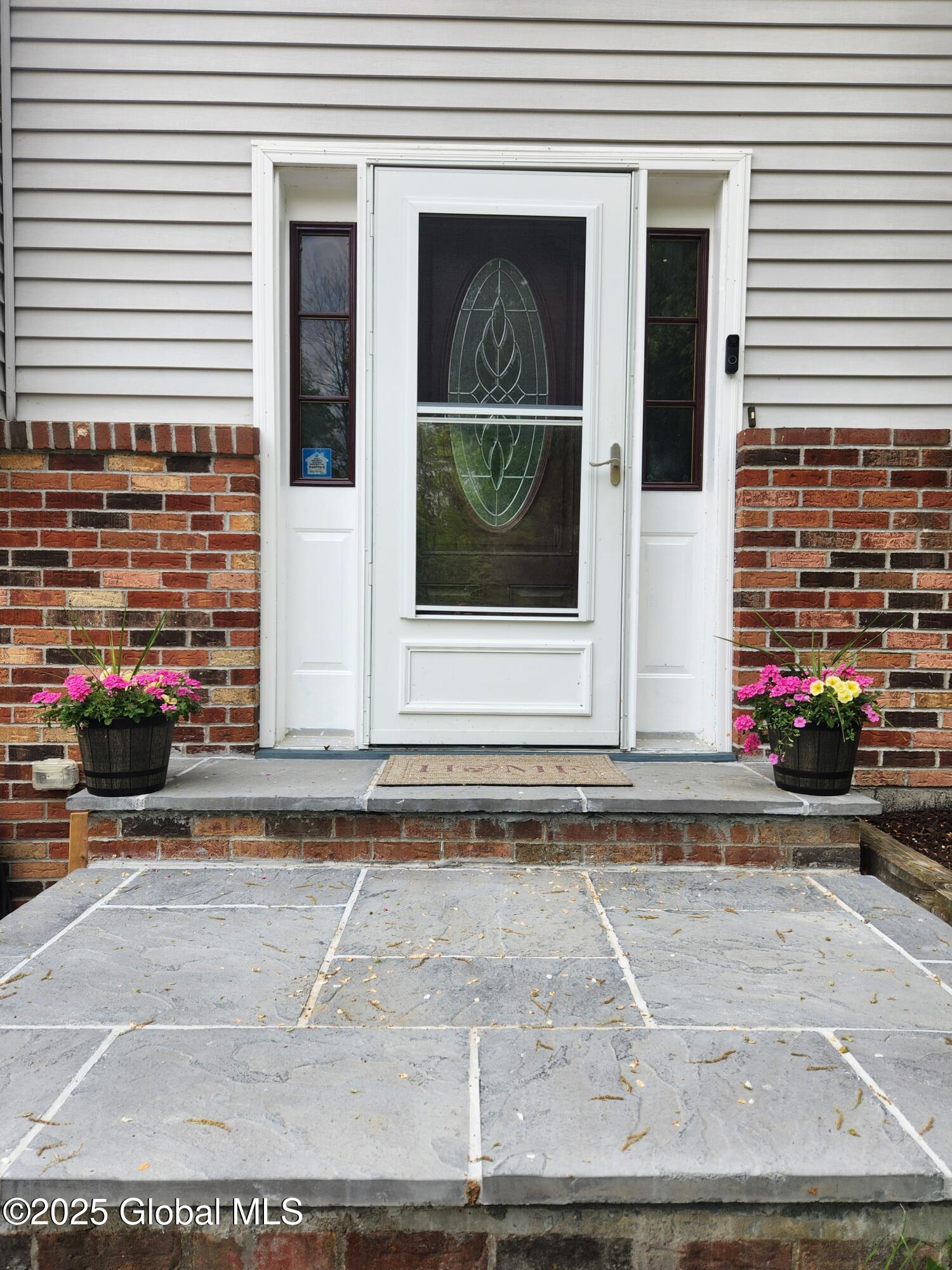 42 Overlook Court, Hudson, New York image 2