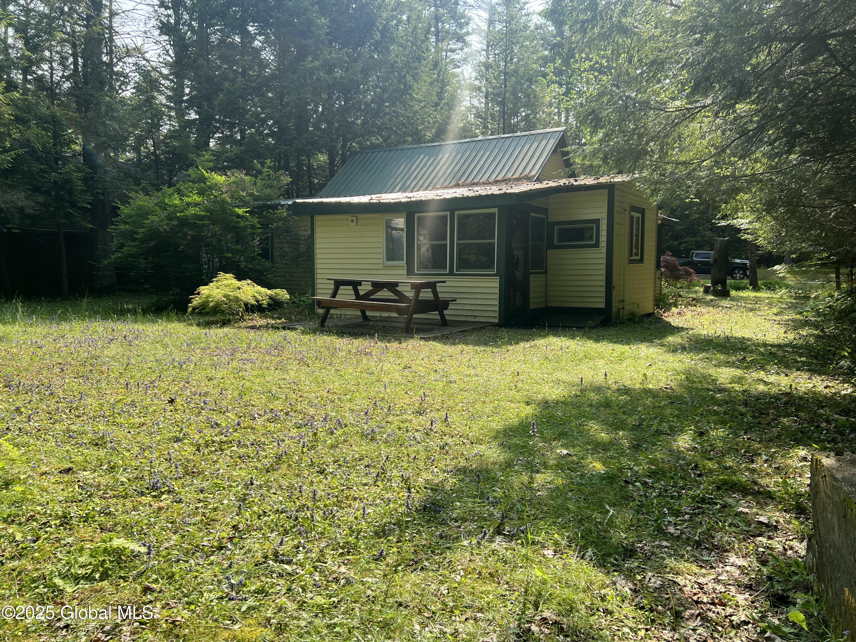 847 Lake Avenue, Lake Luzerne, New York image 10