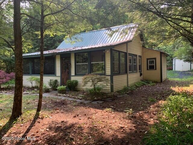 847 Lake Avenue, Lake Luzerne, New York image 7