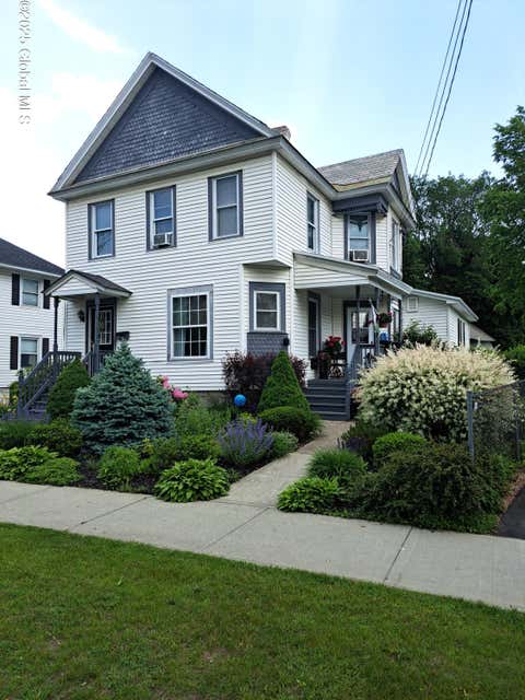 Photo for 105 Bay Street