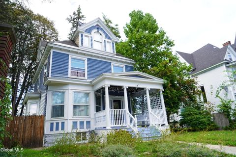 Photo of 333 N Brandywine Avenue, Schenectady, NY 12307 (MLS # 202524721)