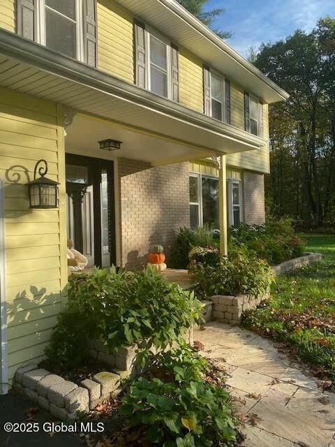 Photo of 34 Ruggles Road, Saratoga Springs, NY 12866 (MLS # 202514295)