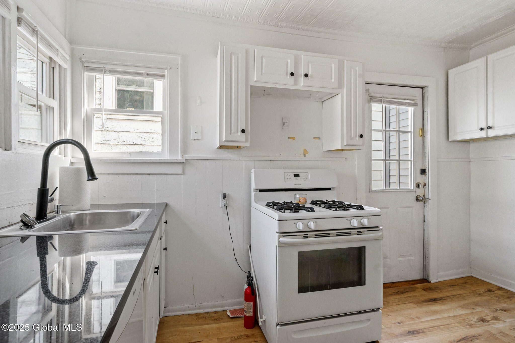 1508 5th Avenue, Watervliet, New York image 19