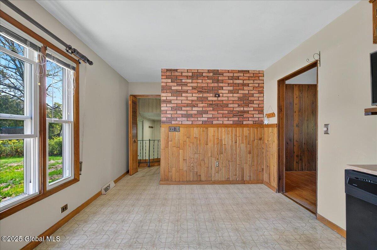 60 Edmund Drive, Ballston Spa, New York image 16