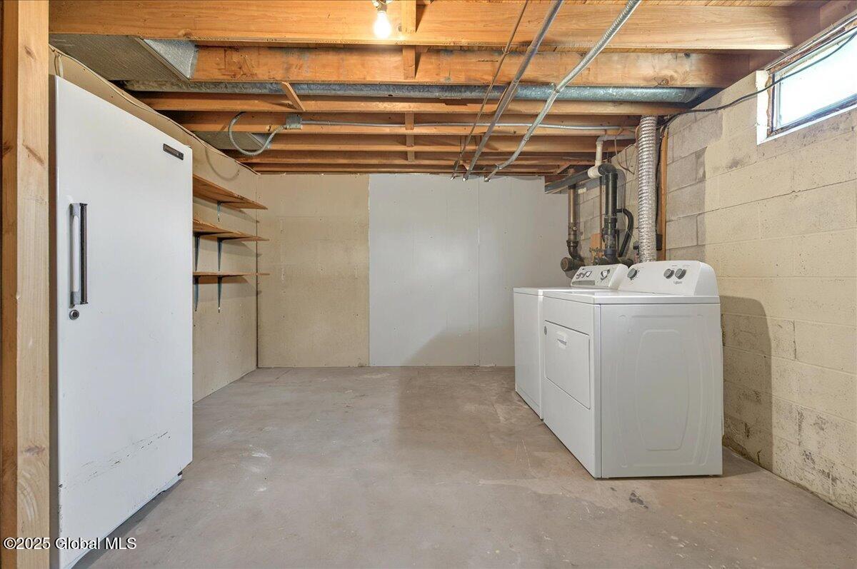 60 Edmund Drive, Ballston Spa, New York image 31