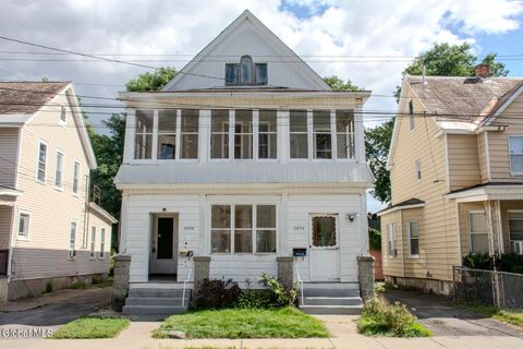 Photo of 2030 Euclid Avenue, Schenectady, NY 12306 (MLS # 202525725)