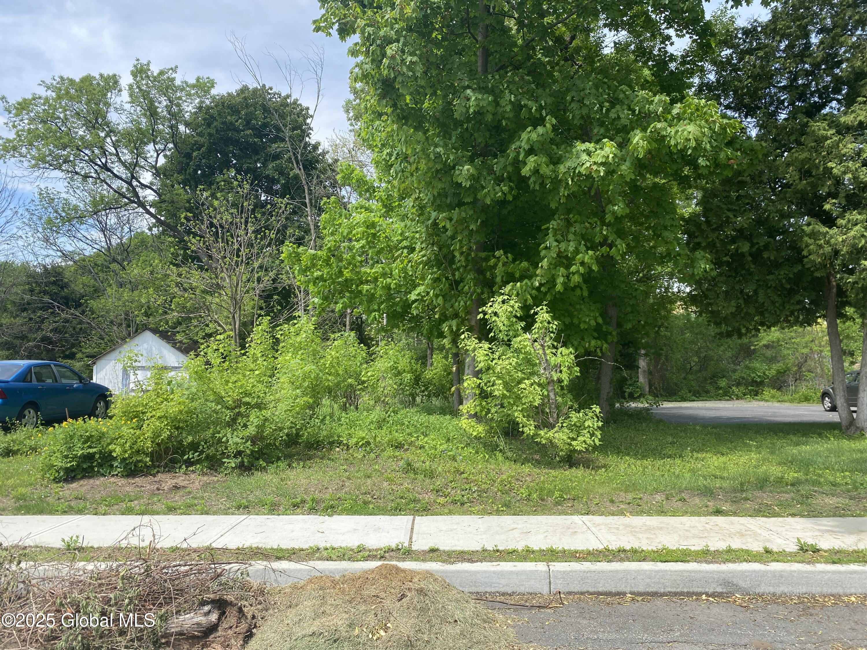 36 Terra Cotta Avenue, Glens Falls, New York image 3