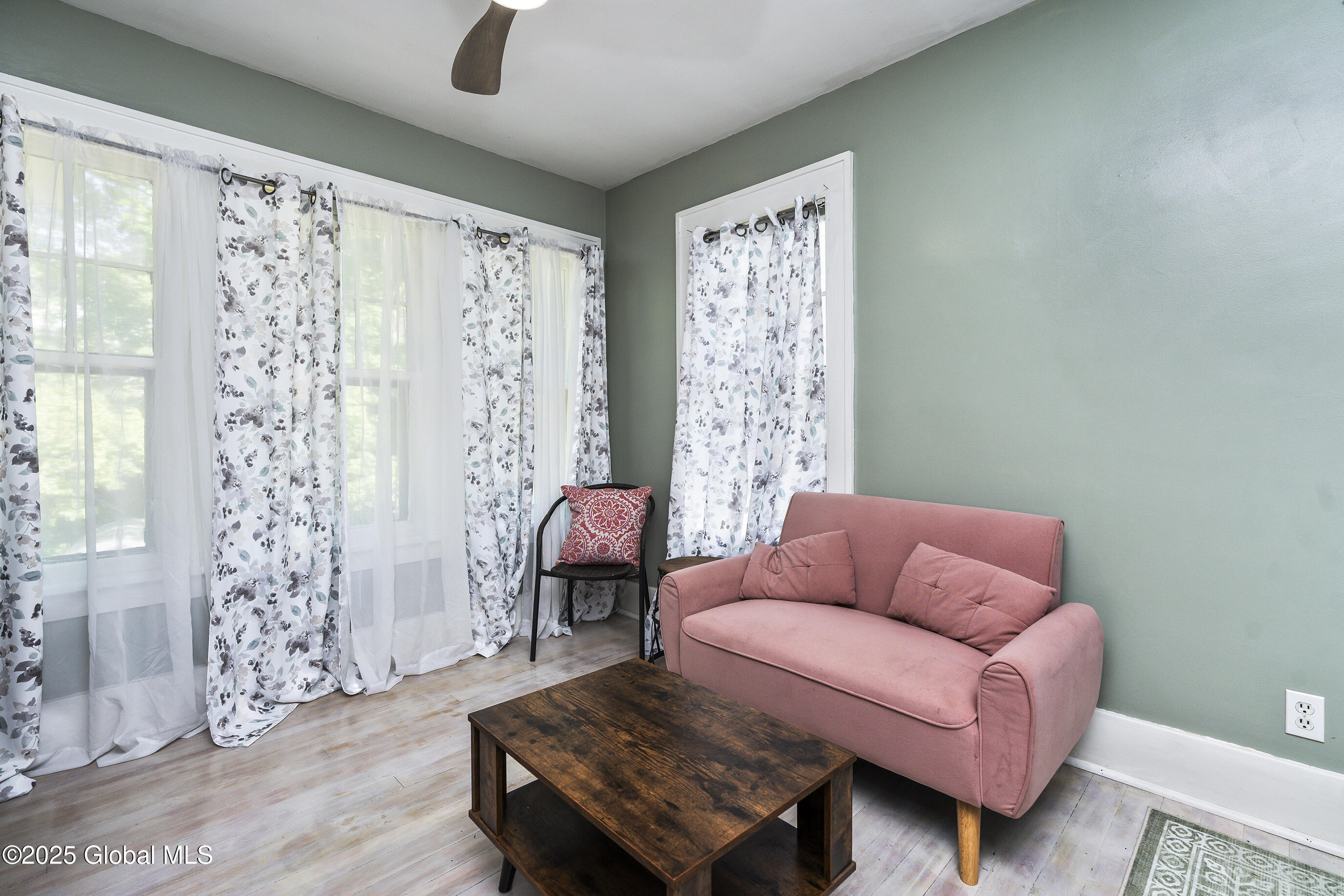 126 Maple Avenue, Troy, New York image 40