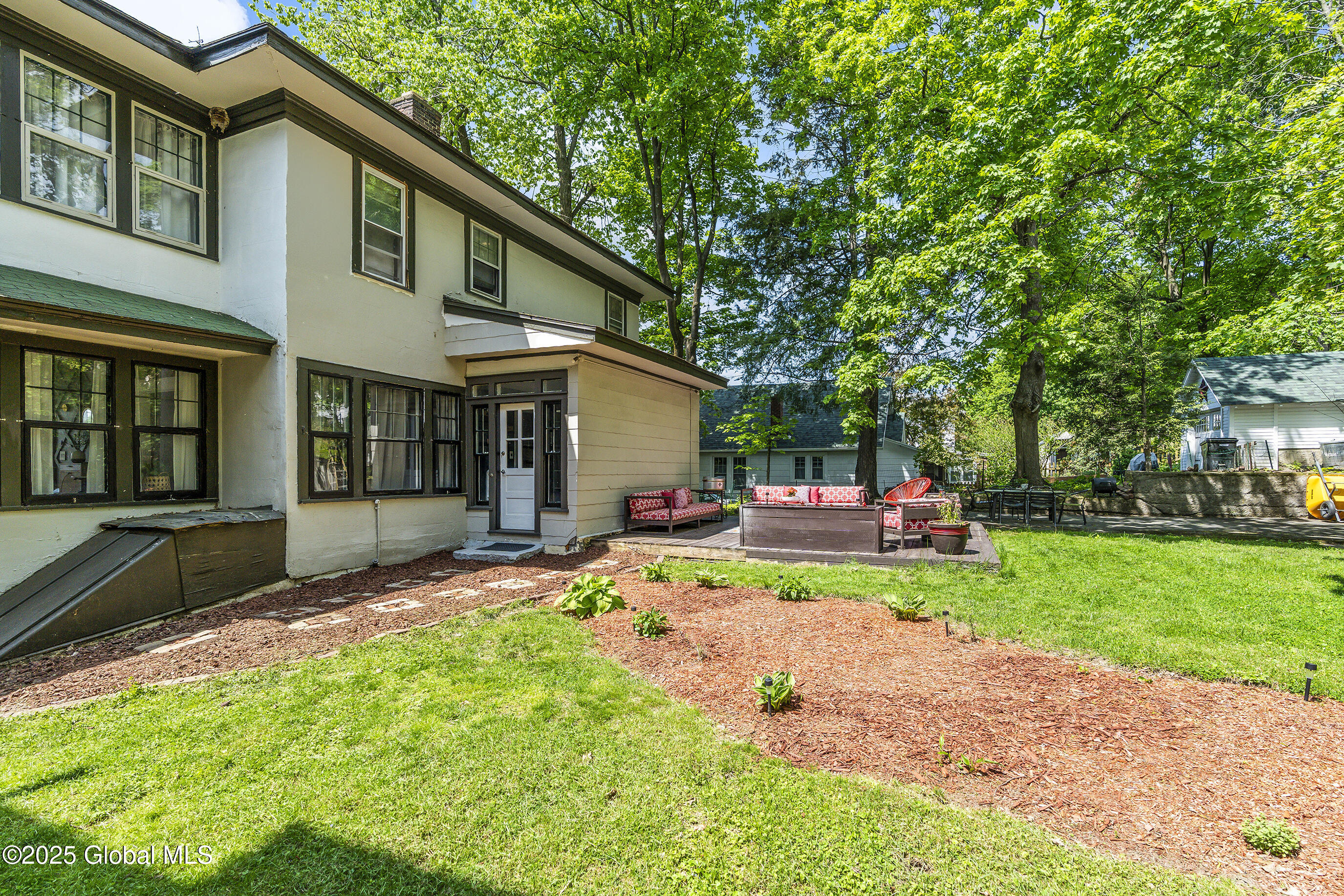 126 Maple Avenue, Troy, New York image 29