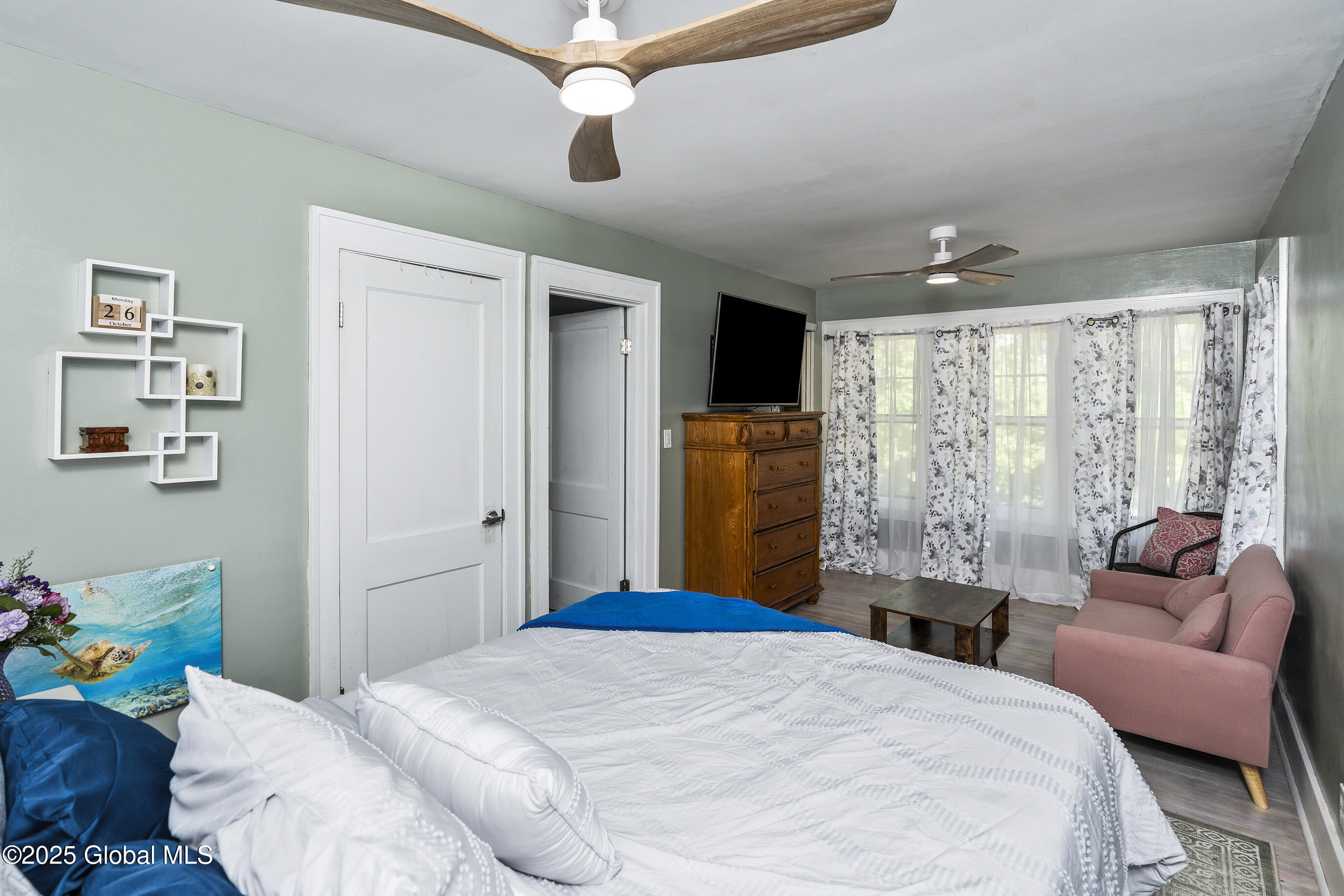 126 Maple Avenue, Troy, New York image 38