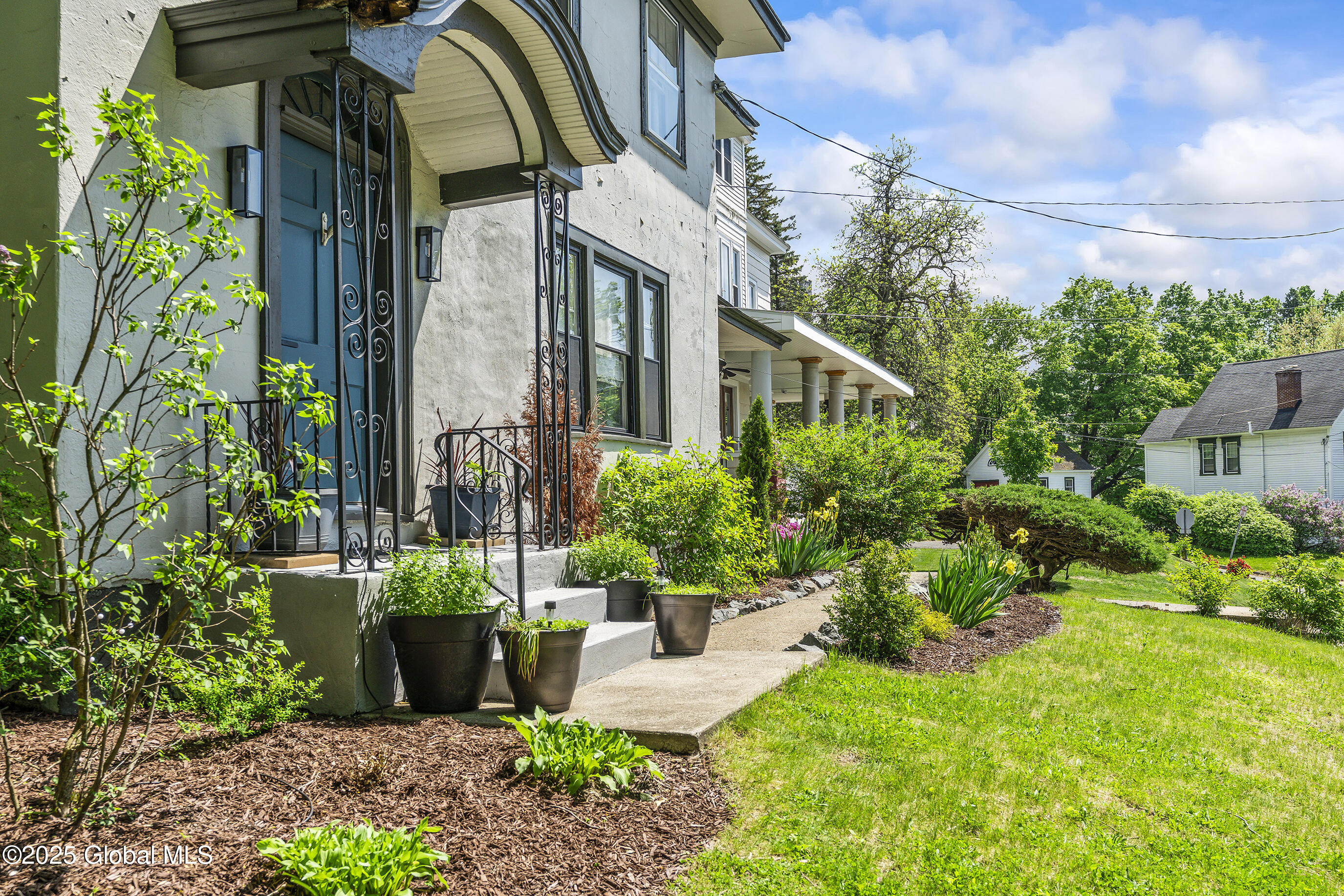 126 Maple Avenue, Troy, New York image 4