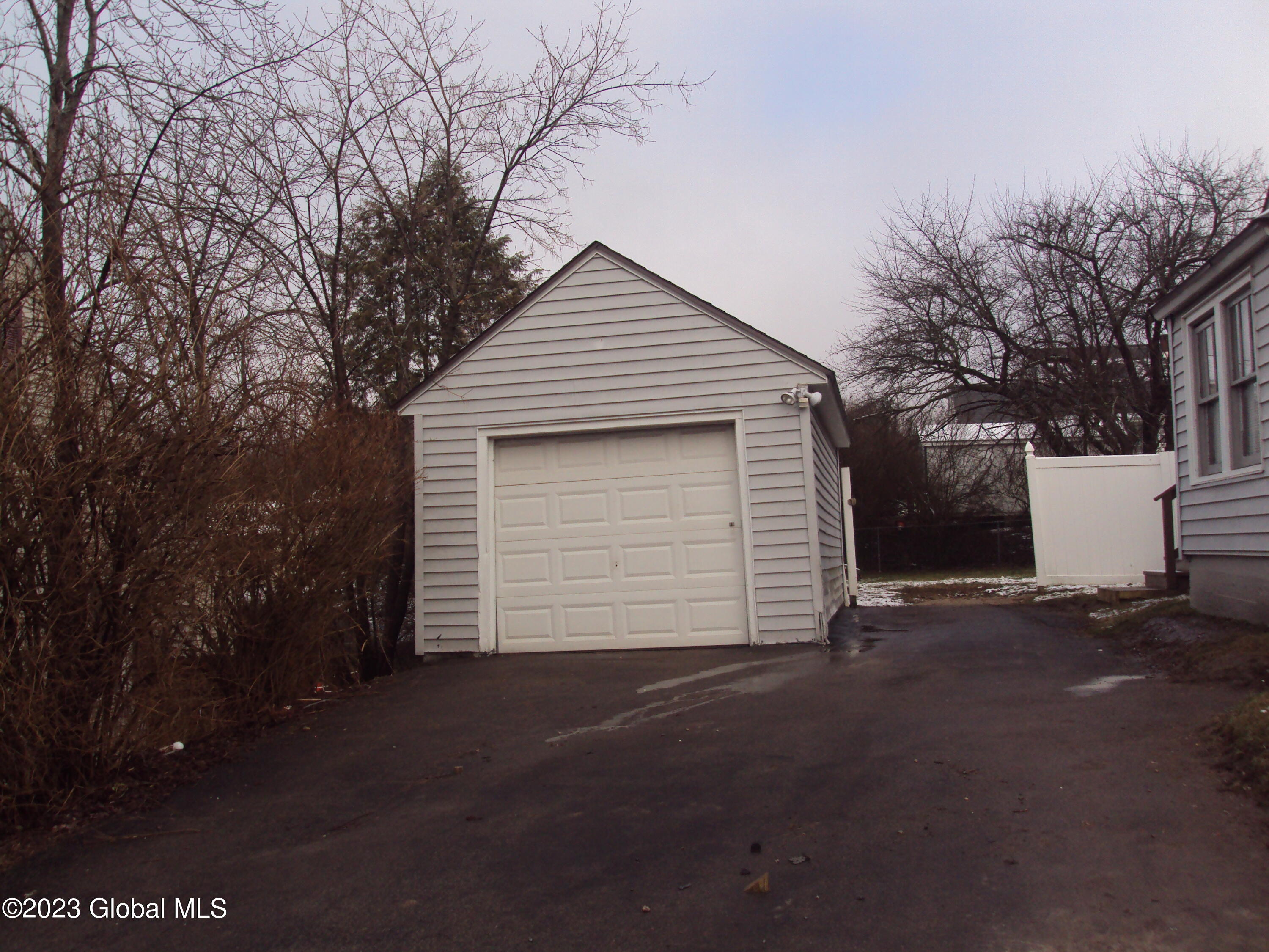 254 Church Street, Amsterdam, New York image 38