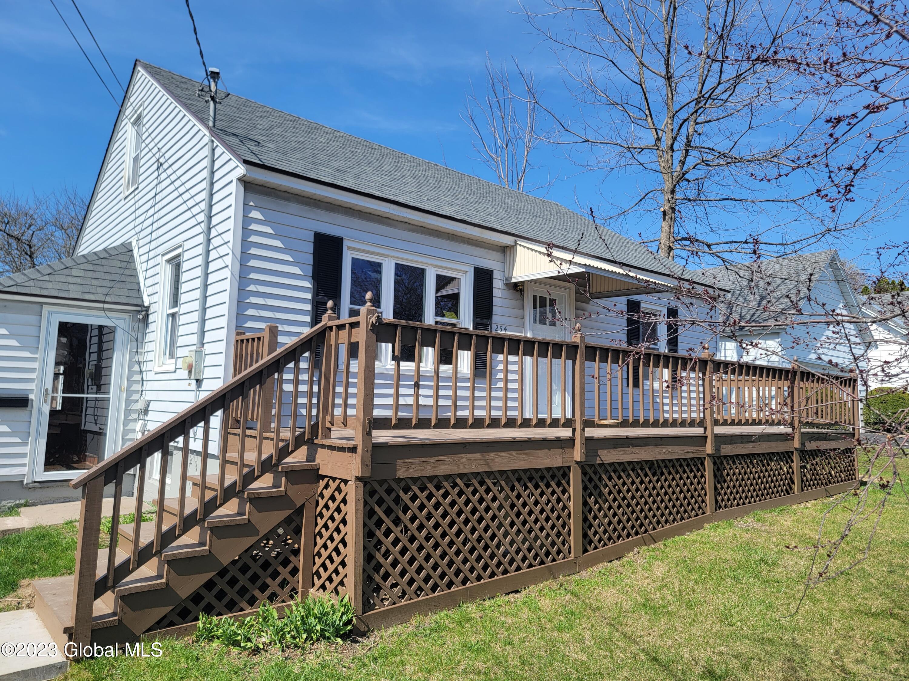 254 Church Street, Amsterdam, New York image 1