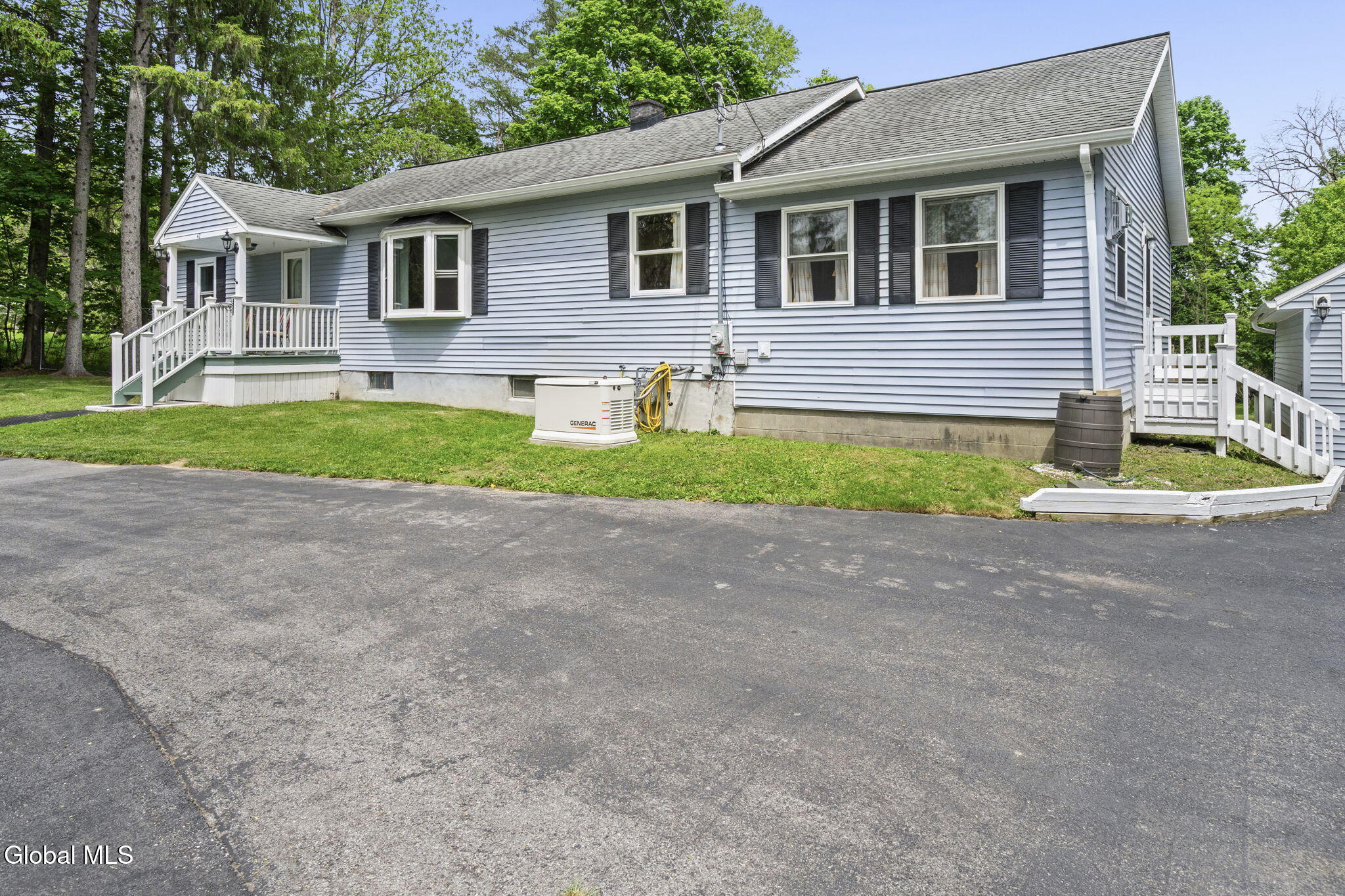 42 Midline Road