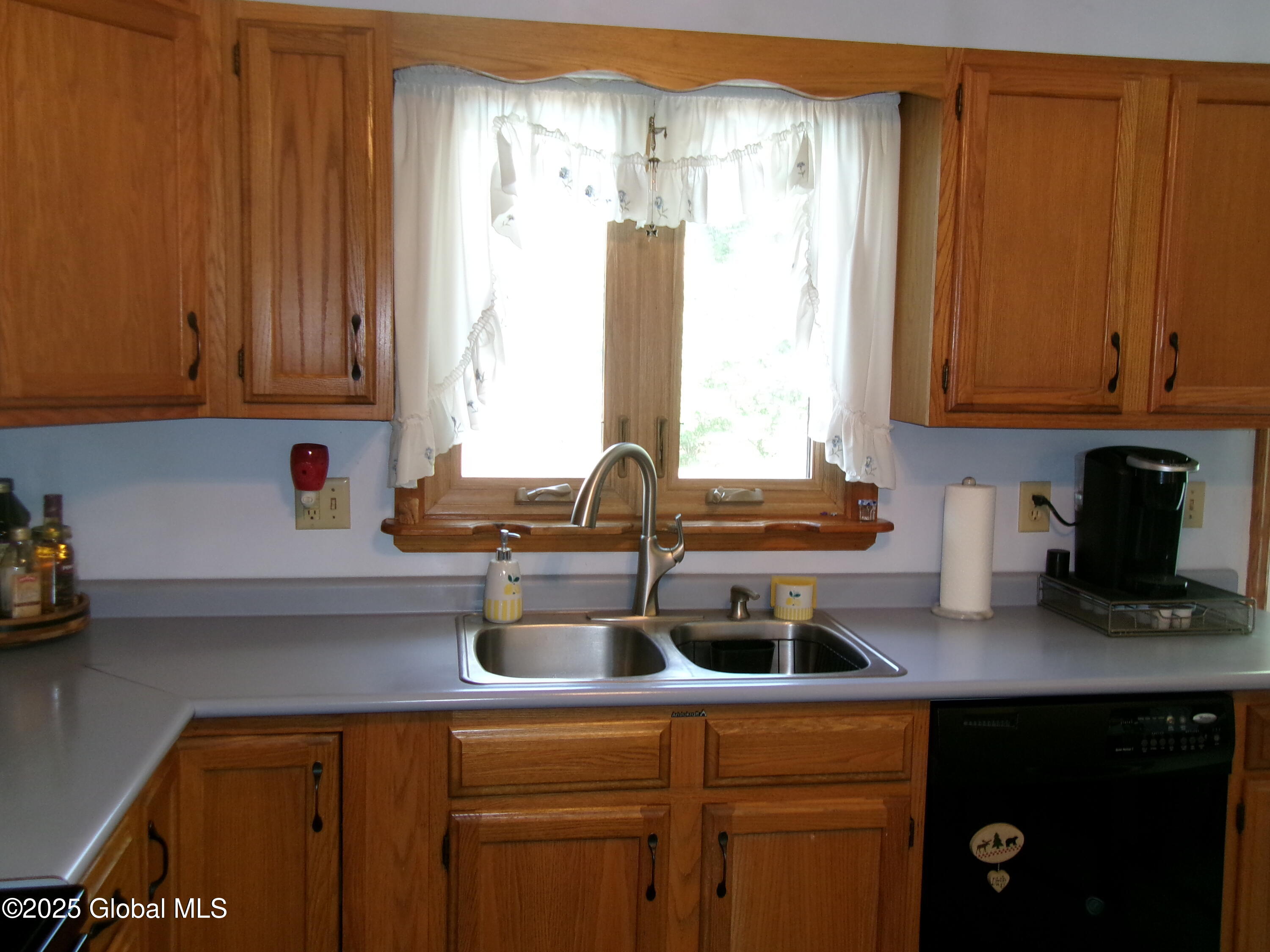 3421 Leroy Street, Schenectady, New York image 22