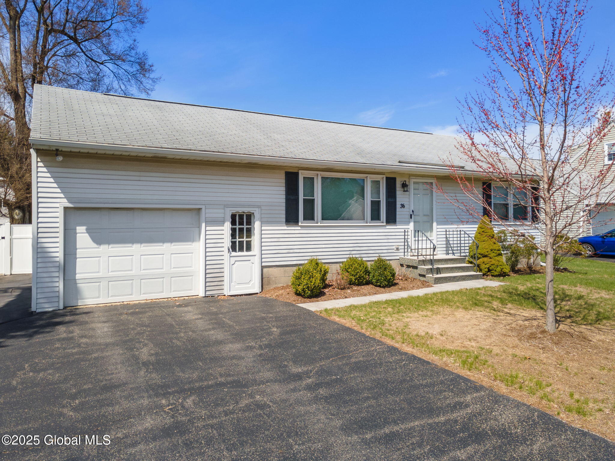 36 Red Fox Drive, Colonie, New York image 6