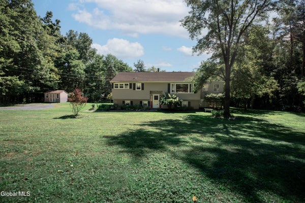 72 ZABEL HILL RD, FEURA BUSH, NY 12067 - Image 8ced0c810c328e8d47c2beb3701bc651/906660272