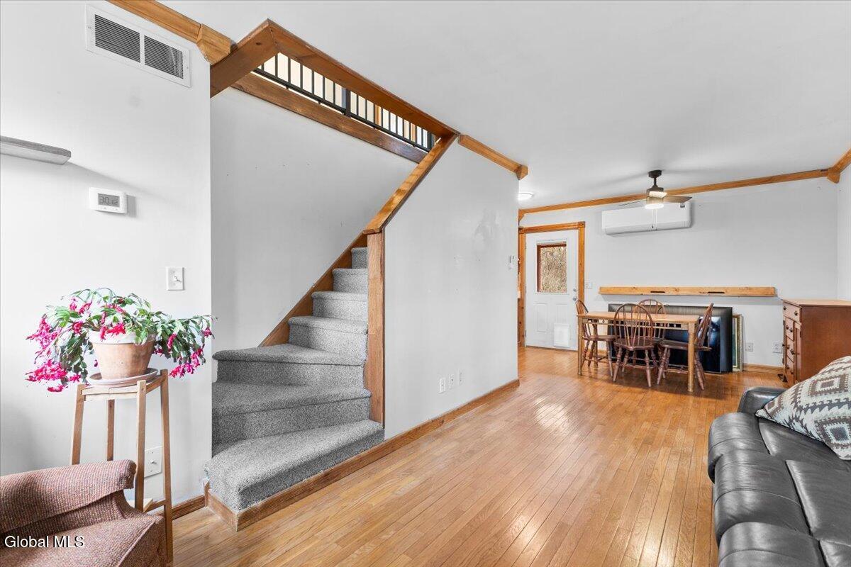 293 Fort Edward Road