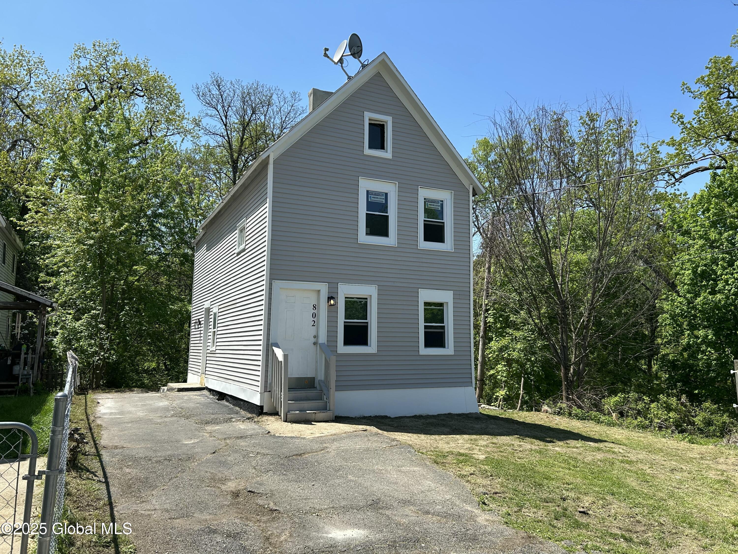 802 Davis Terrace, Schenectady, New York image 25