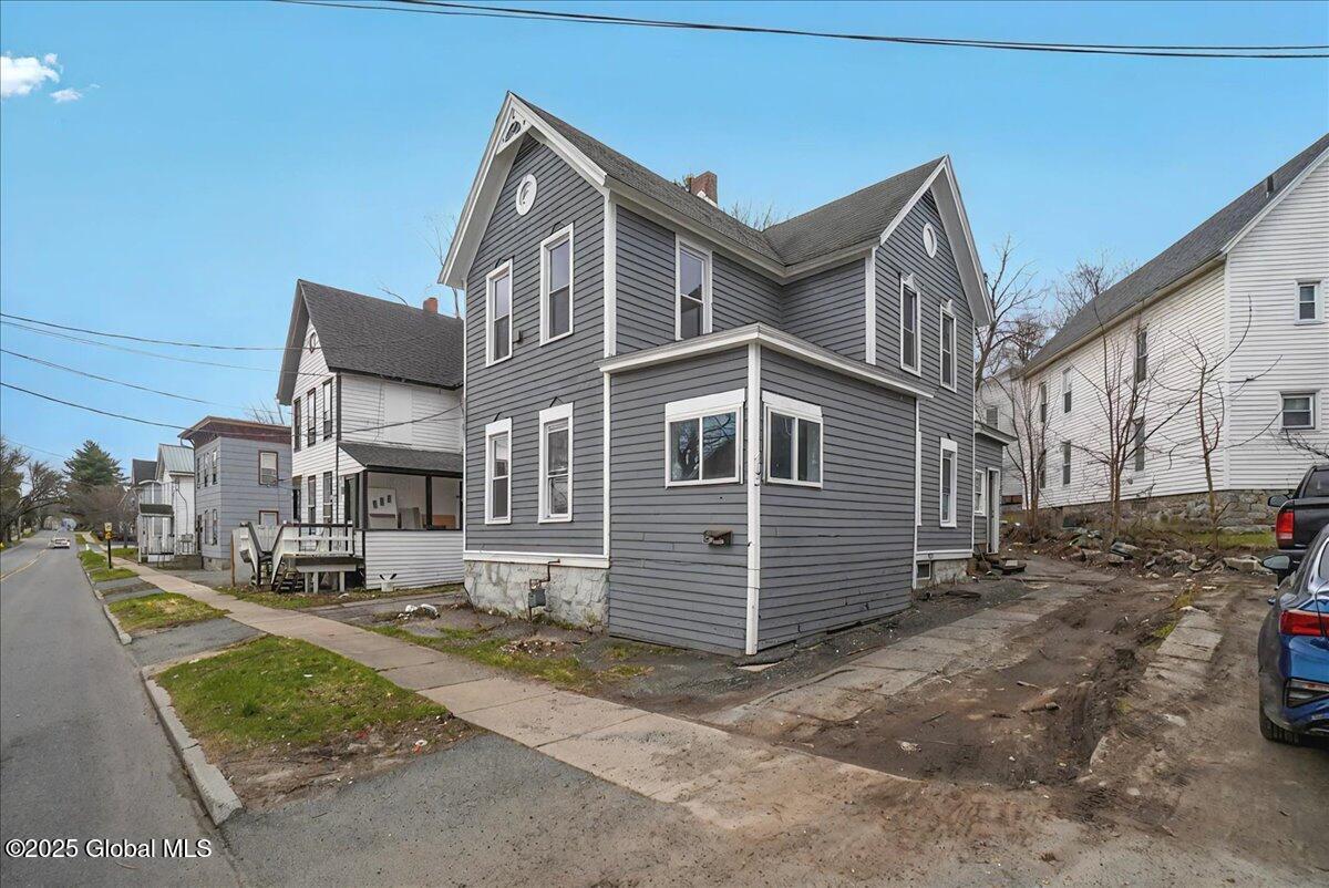 102 E E State St Street, Johnstown, New York image 1