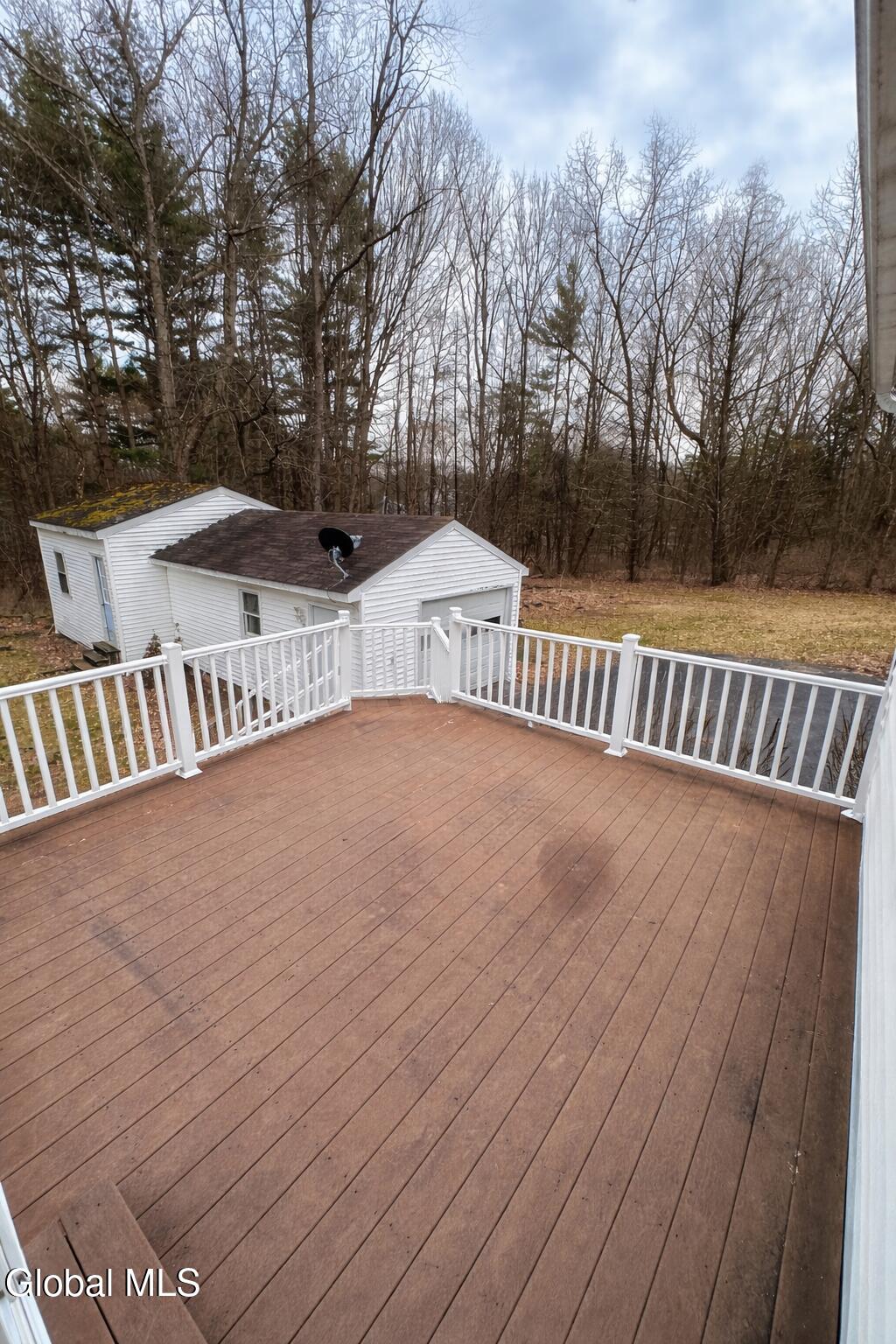 369 County Road 75 1