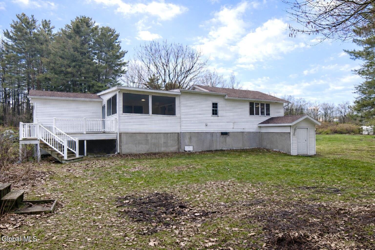 369 County Road 75 1