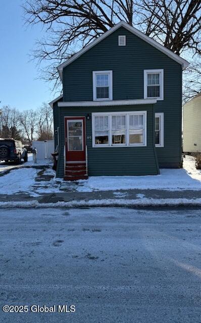 47 Round Lake Avenue, Mechanicville, New York image 1