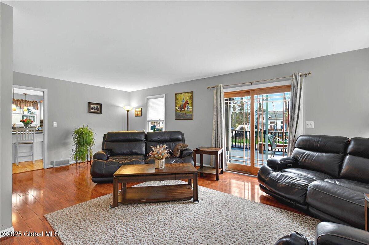 1019 Rose Avenue, Schenectady, New York image 19