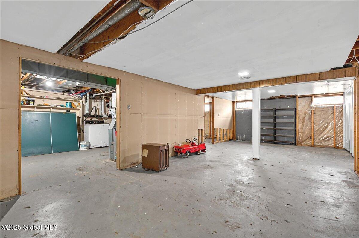 1019 Rose Avenue, Schenectady, New York image 32