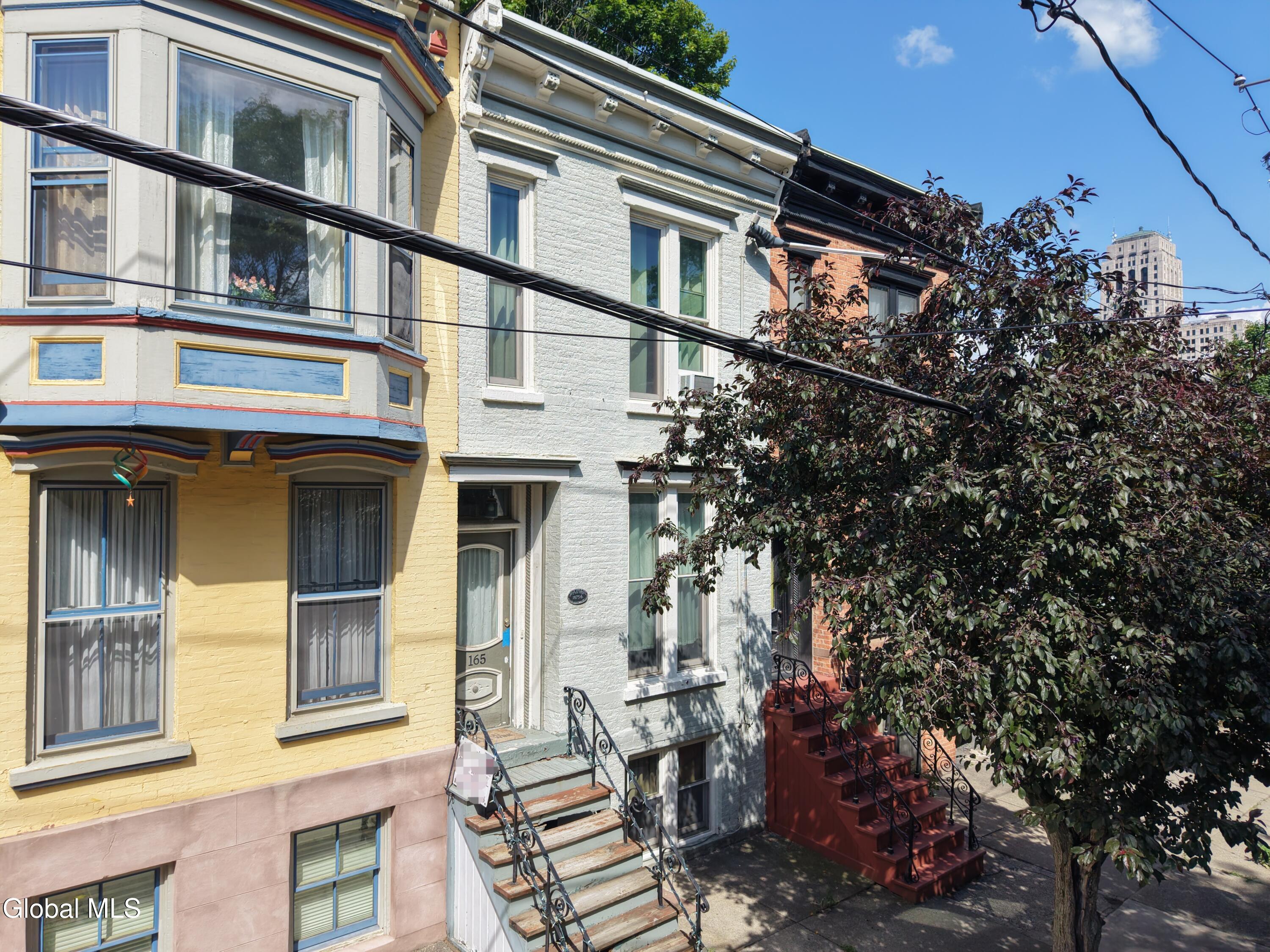 165 Chestnut Street