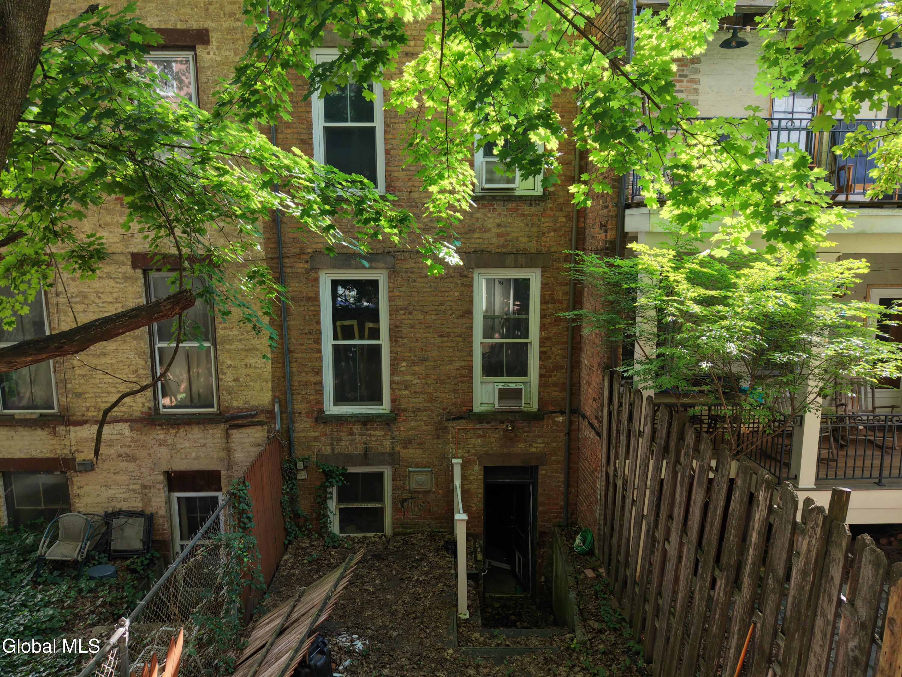165 Chestnut Street