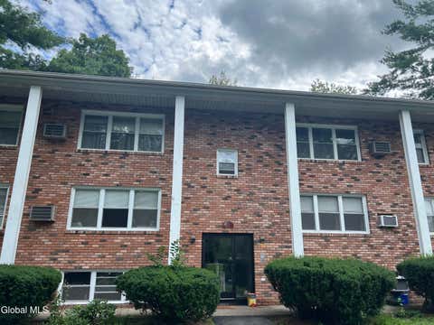 Apartment For Rent - 11-21 Ashdown Road #21D<br/> Saratoga County, Ballston Lake, NY 12019