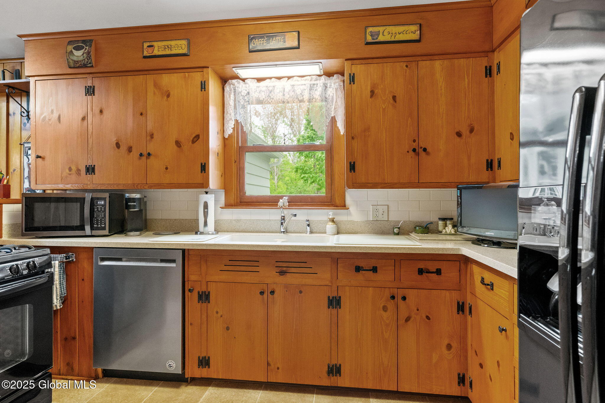 115 Euclid Avenue, Altamont, New York image 35