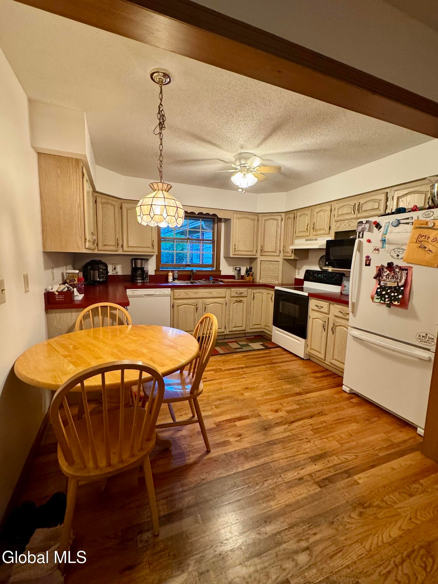 35 Cedarwood Drive