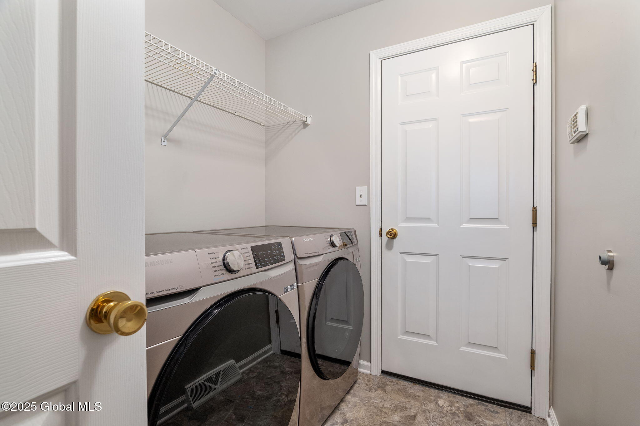 11 Wesley Place, Voorheesville, New York image 12