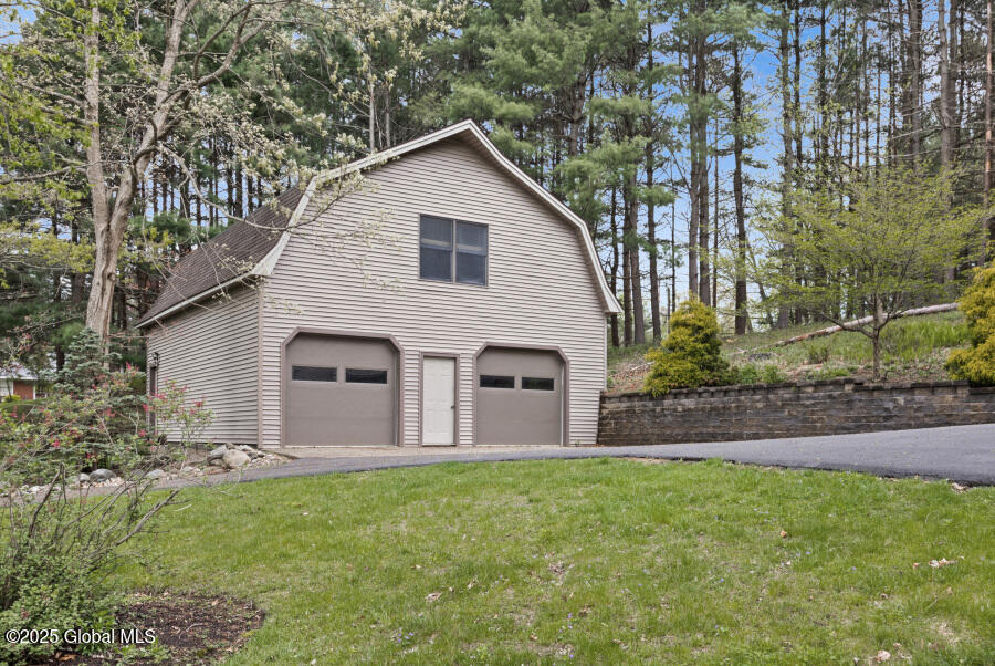 5870 Veeder Road, Slingerlands, New York image 10