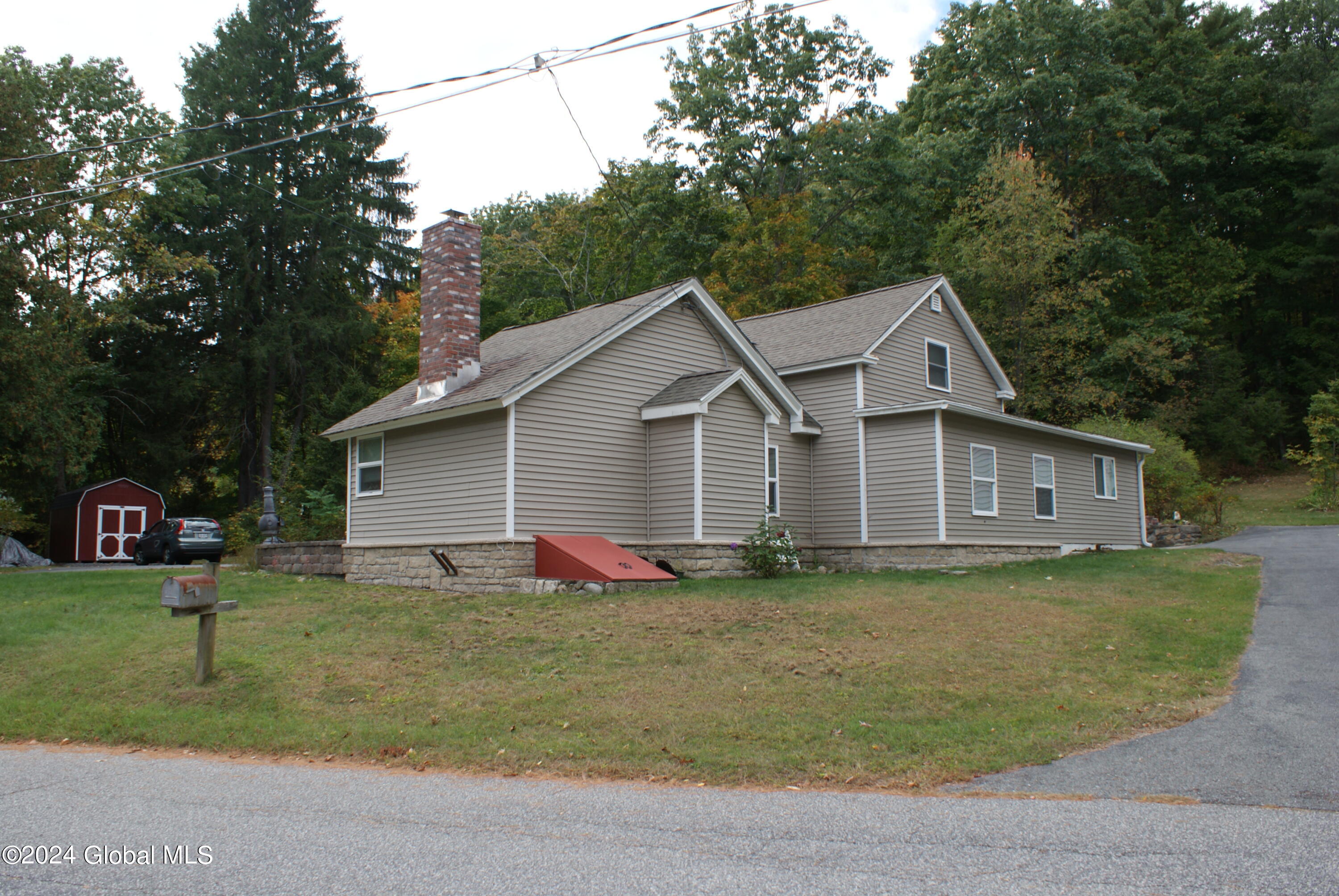 17 Sagamore Street, Lake George, New York image 3