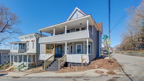 Multifamily For Sale - 82 Wall Street<br/> Montgomery County, Amsterdam, NY 12010