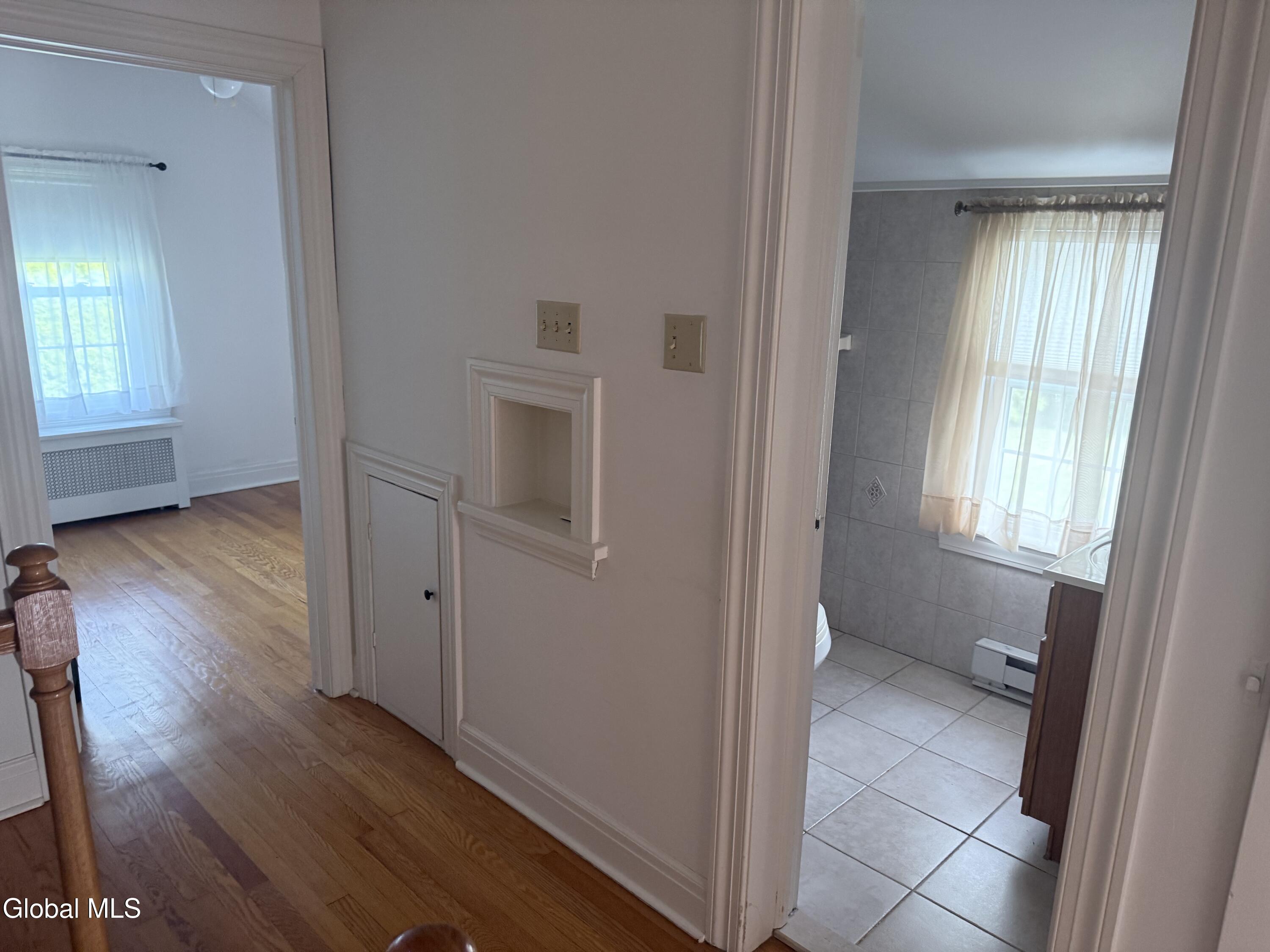 Niskayuna, New York 12309, United States, 4 Bedrooms Bedrooms, ,2 BathroomsBathrooms,Residential,Active,189568