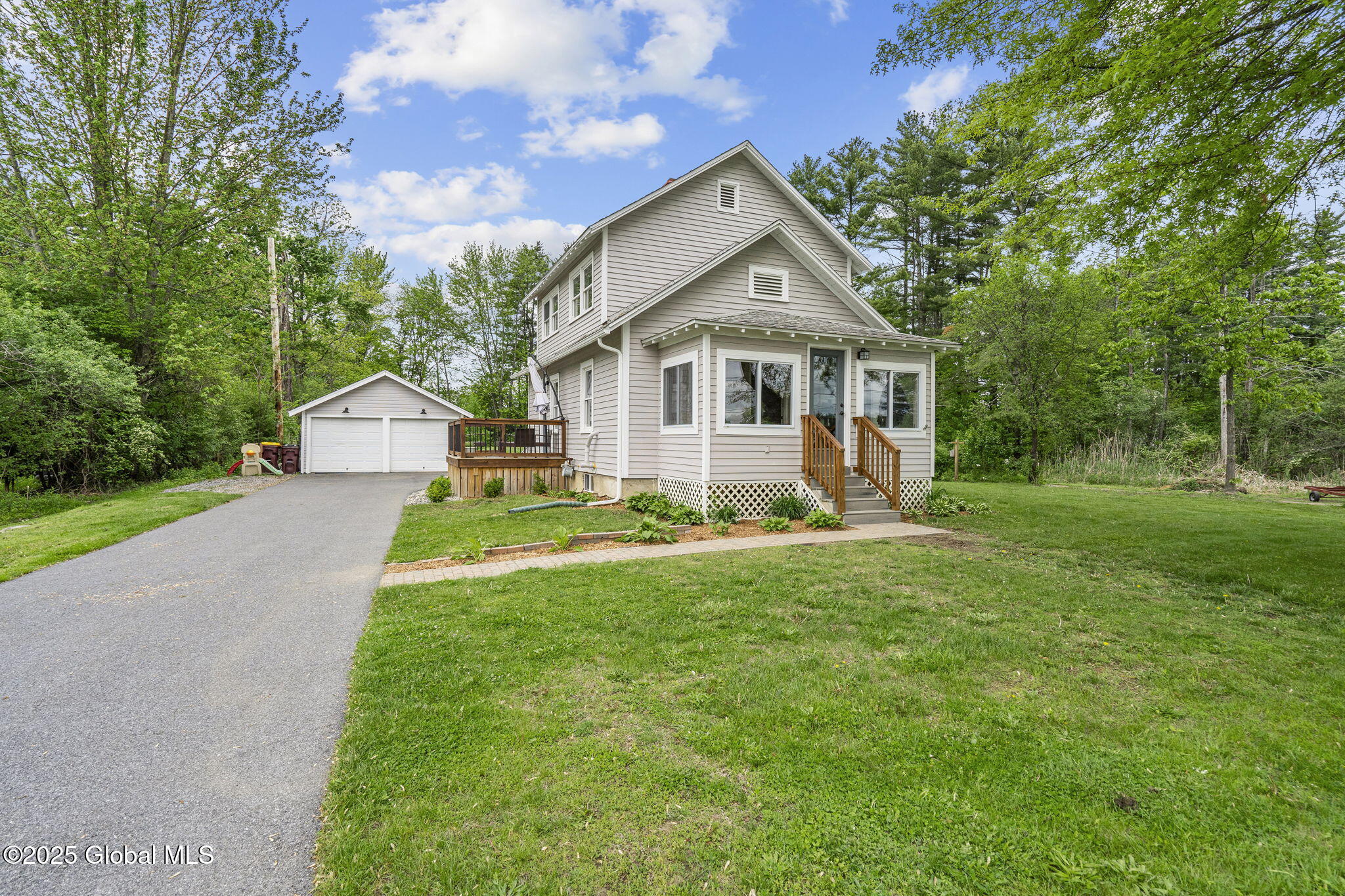 109 Wood Road, Ballston Spa, New York image 1