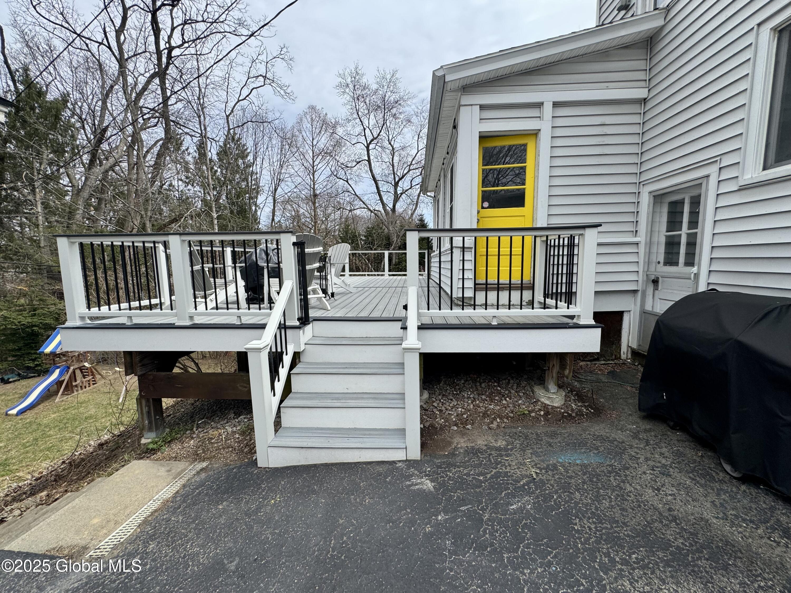47 Washington Road, Scotia, New York image 5