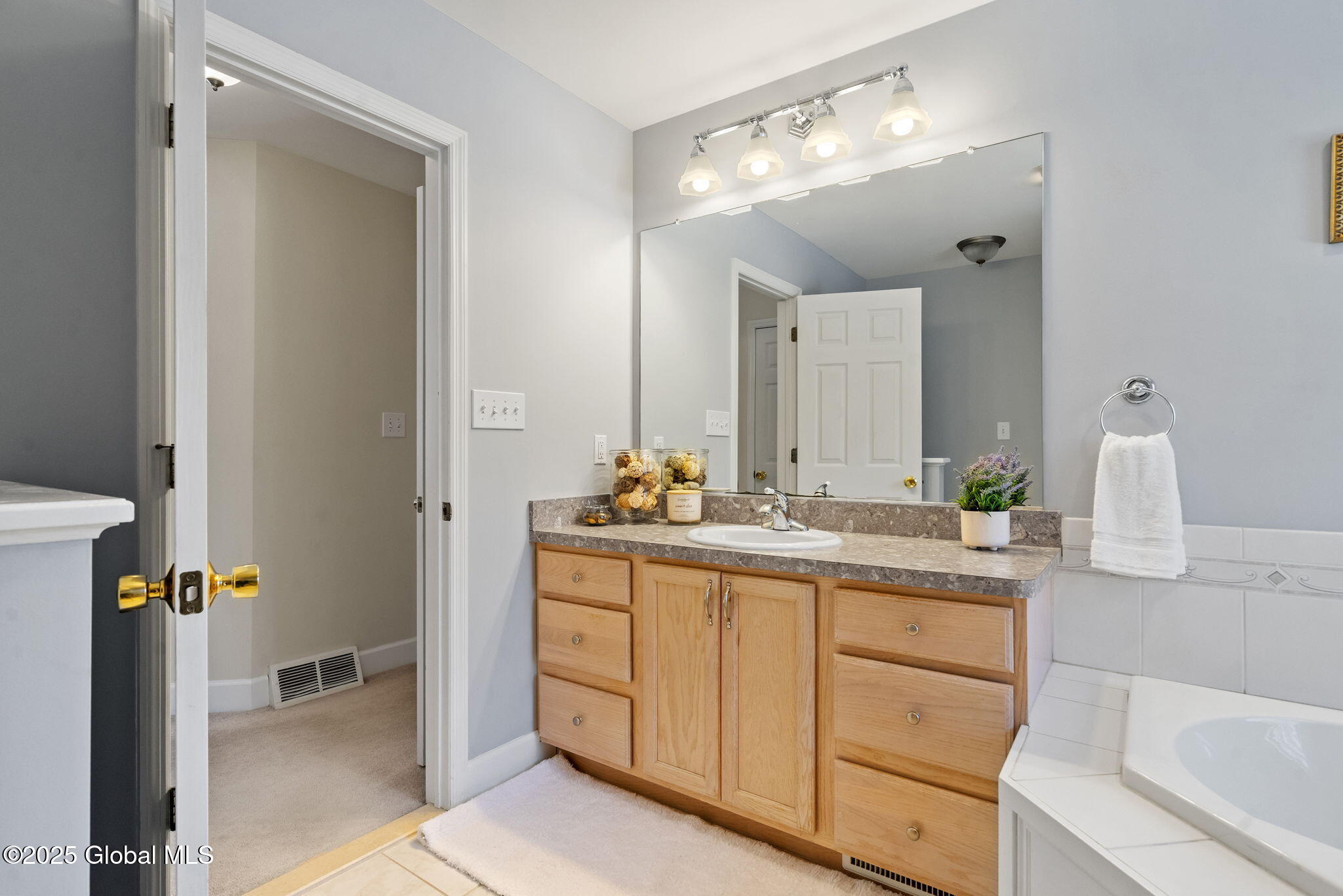 45 Liberty Way, Clifton Park, New York image 31