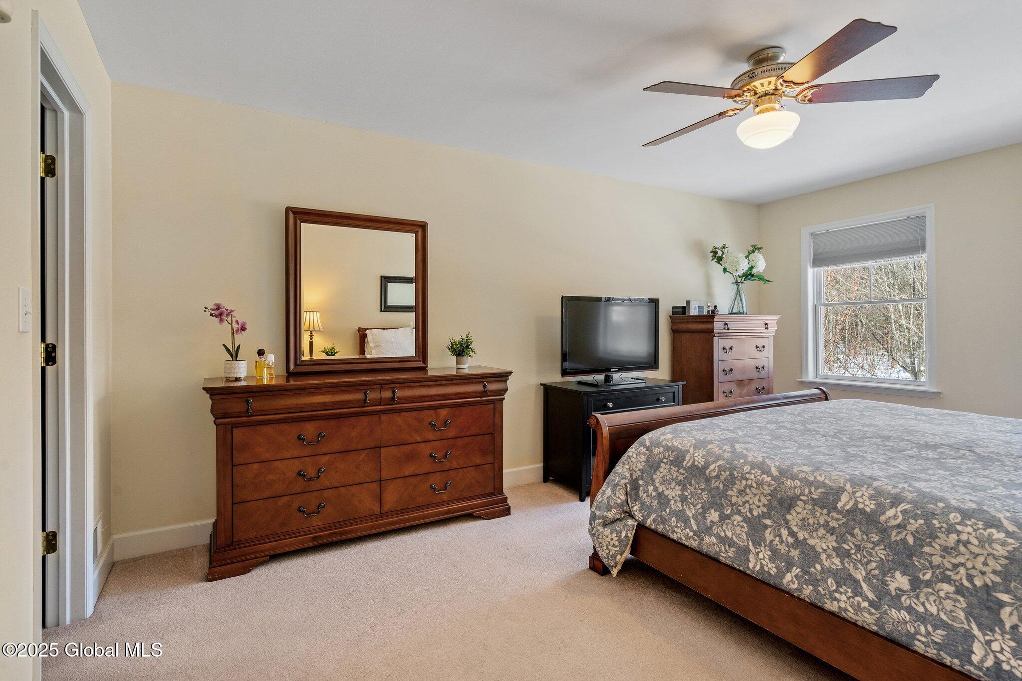 45 Liberty Way, Clifton Park, New York image 26