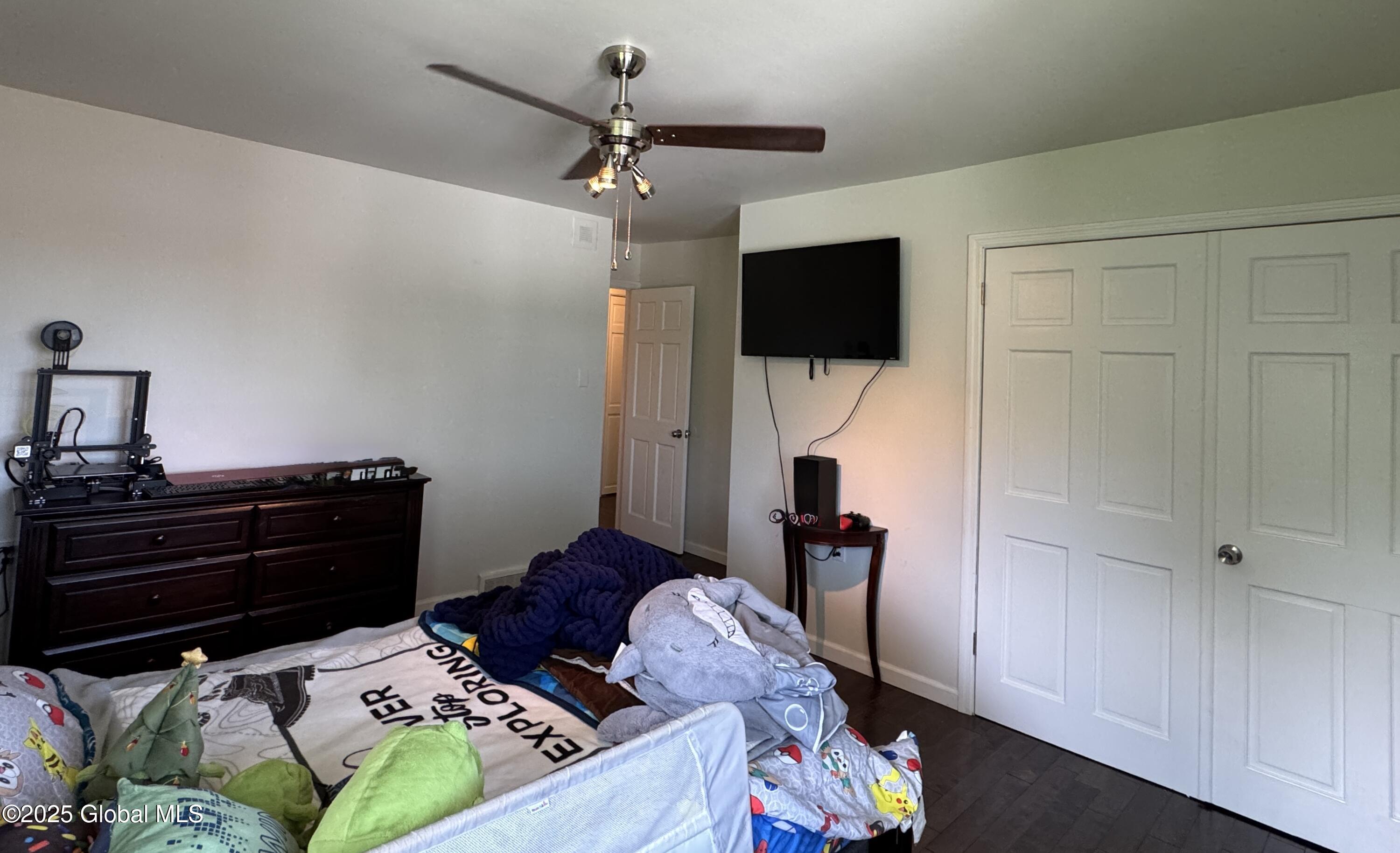 15 Campus View Drive, Loudonville, New York image 22