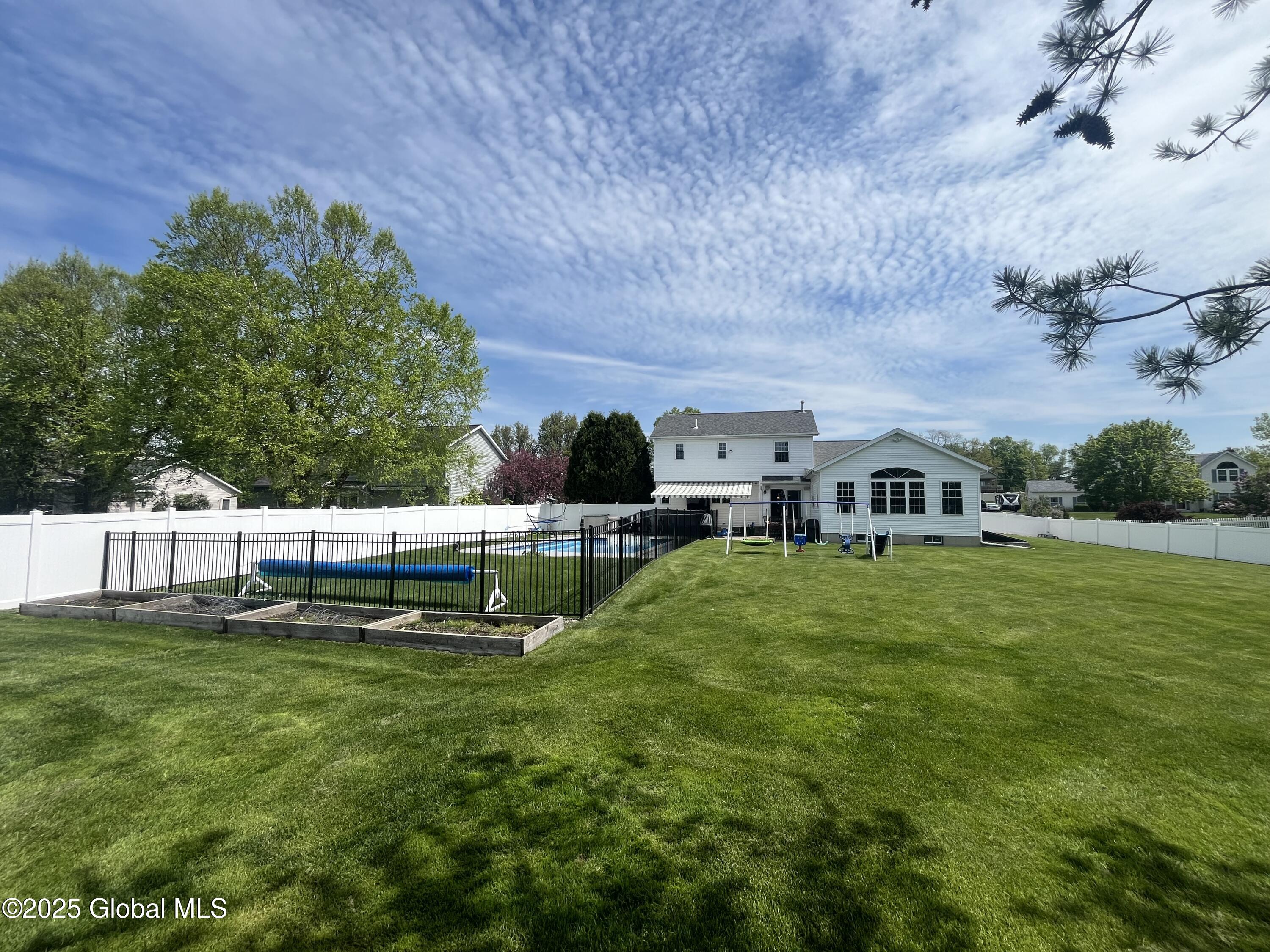 28 Copperfield Drive, Waterford, New York image 38